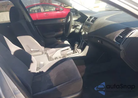 2003 Honda Accord 2.4 Ex z USA, uszkodzony, nr VIN JHMCM56623C015918